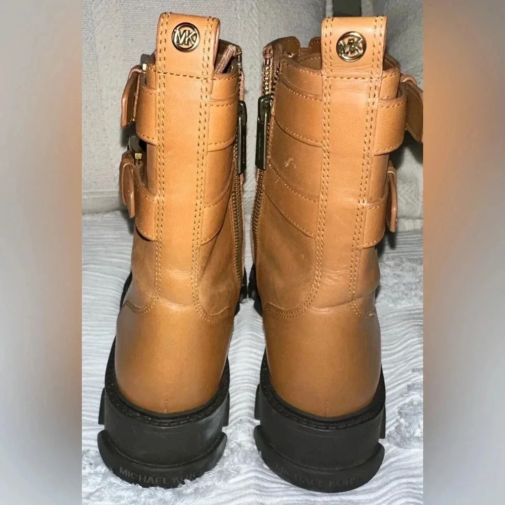 Michael Kors Ridley Boots - Picture 4 of 9